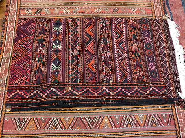 AFGHAN - BARUCHI OLD TRIBAL RUG / B