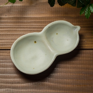 白釉 瓢箪豆皿（薬味皿・小皿・醤油皿）／阿部 恵里