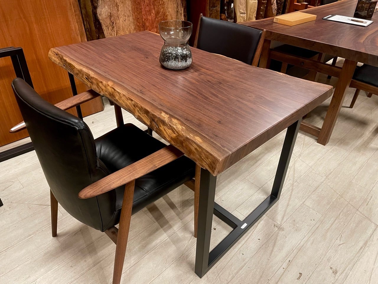 ウォールナット_1200×610-700×50_青山店_テーブル天板/一枚板