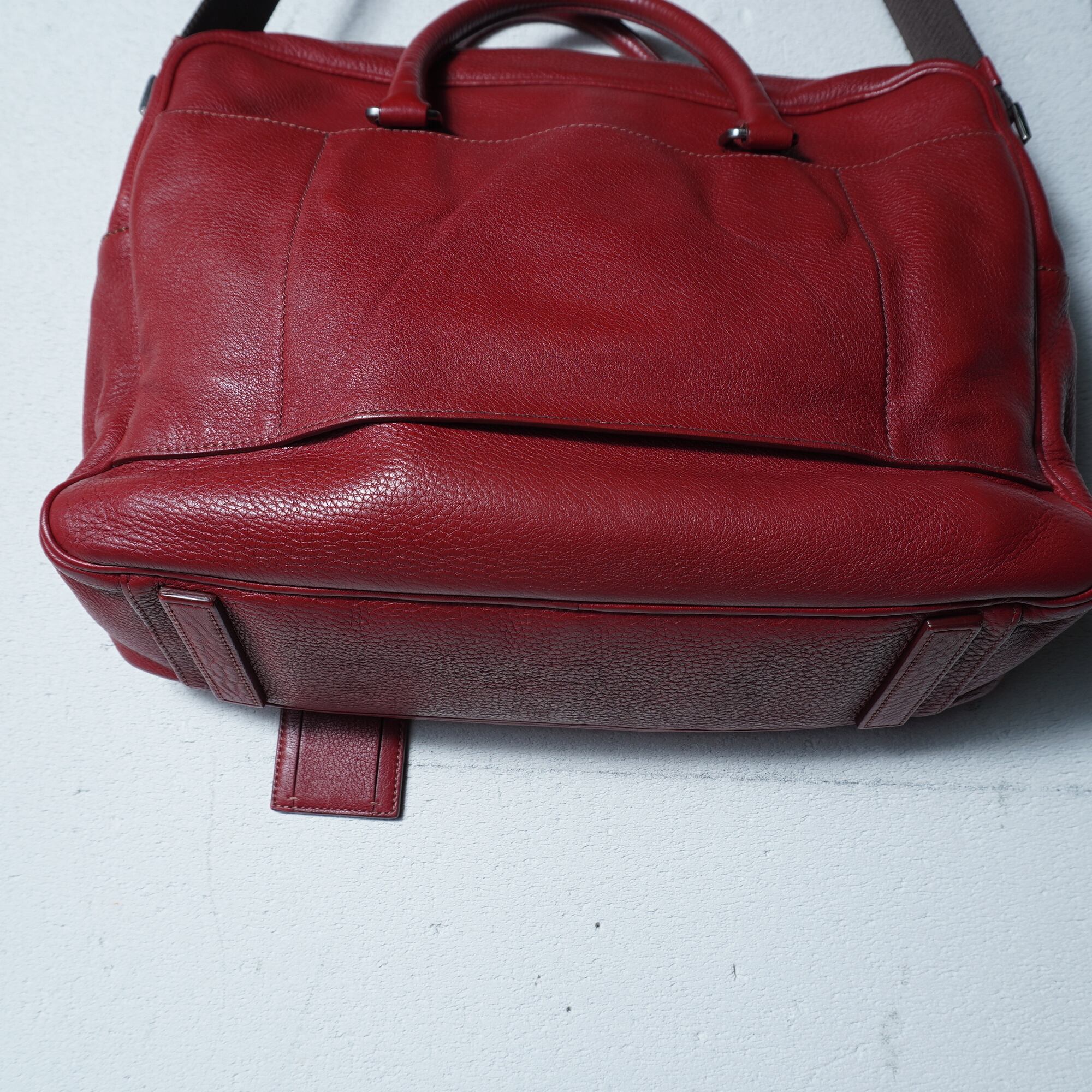 PRADA】プラダ ロゴ入 サフィアーノレザー 2WAYショルダーバッグ red