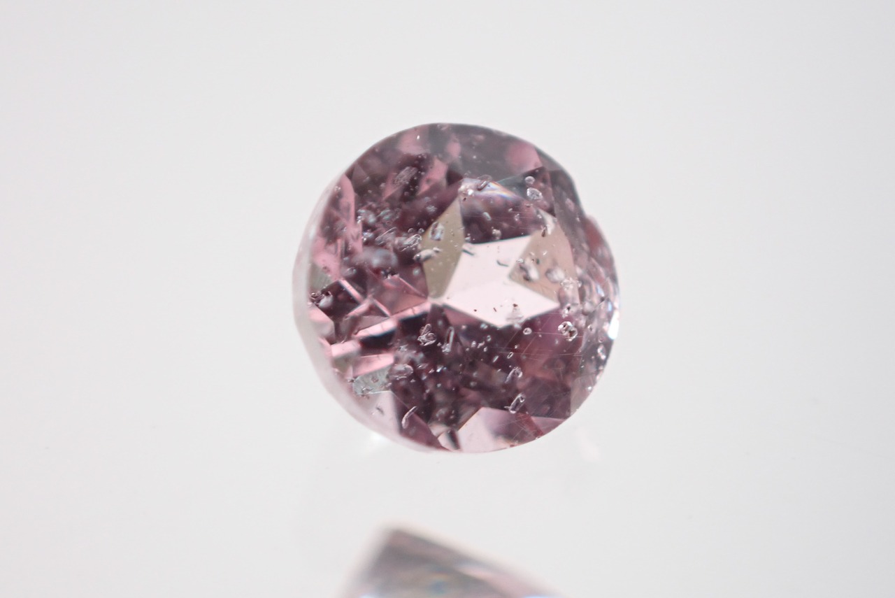 ドラゴンガーネット　0.28ct　[D4-71]