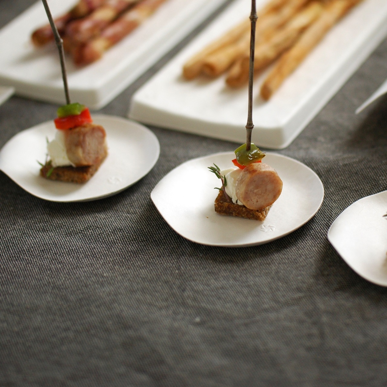 【WASARA】 丸皿(小)12枚入 | Square S(12pc) φ9cm| DM-006・画像3