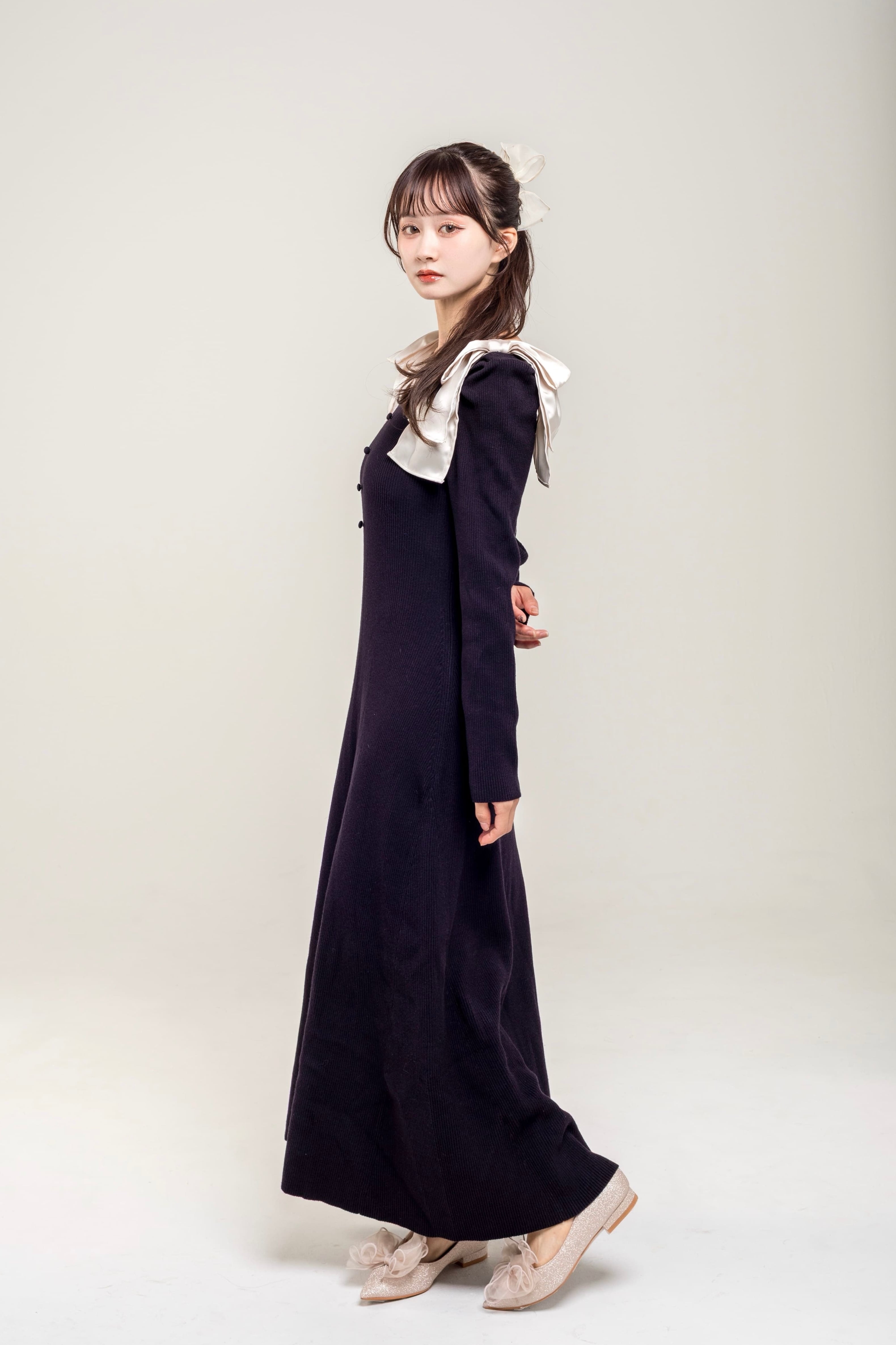 Black ribbon knit dress | raviange
