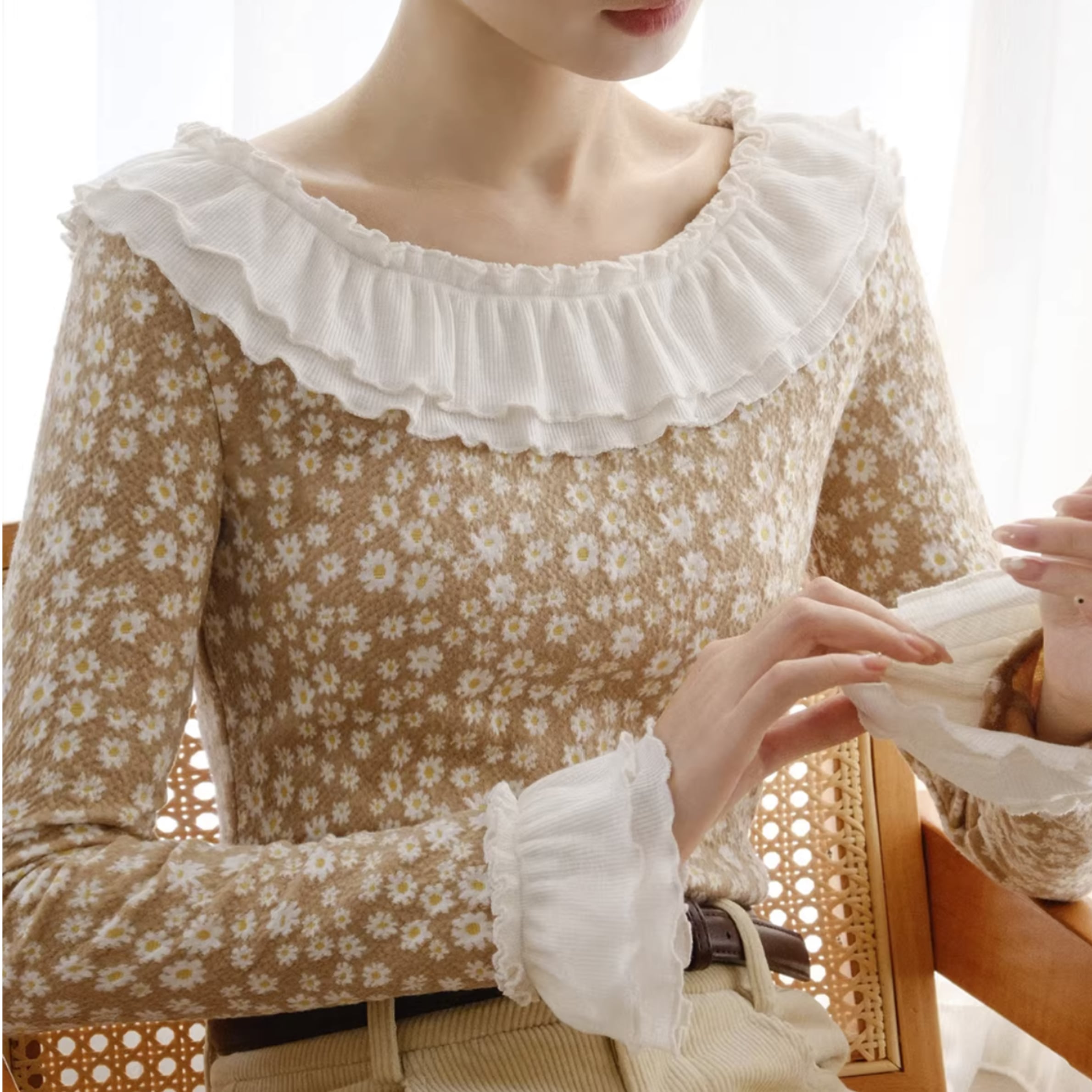 フリルデザインフラワートップス r001287