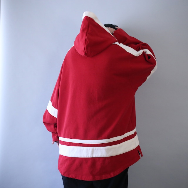 "Wisconsin Badgers" college team design over silhouette lace up sweat parka