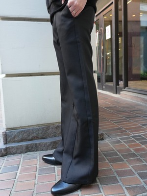 【ALUDE SELECT 】Side belt buckle slacks