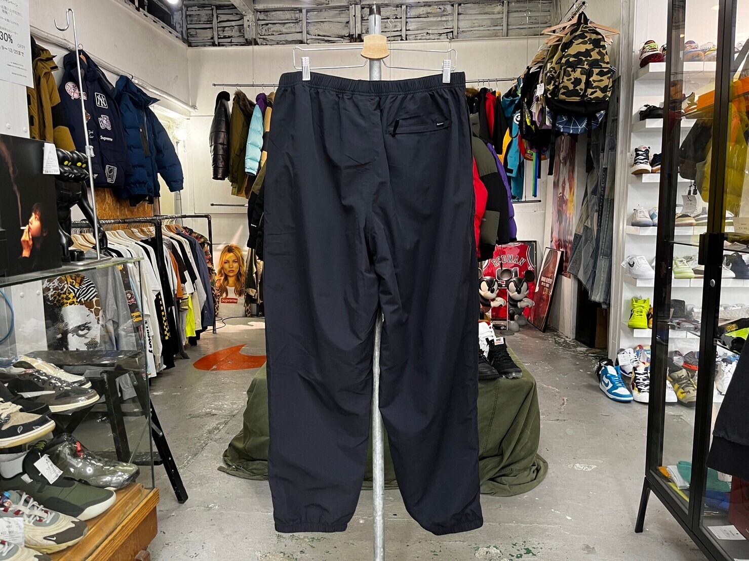 Supreme 23AW WARM UP PANT BLACK XL 84866 | BRAND BUYERS OSAKA