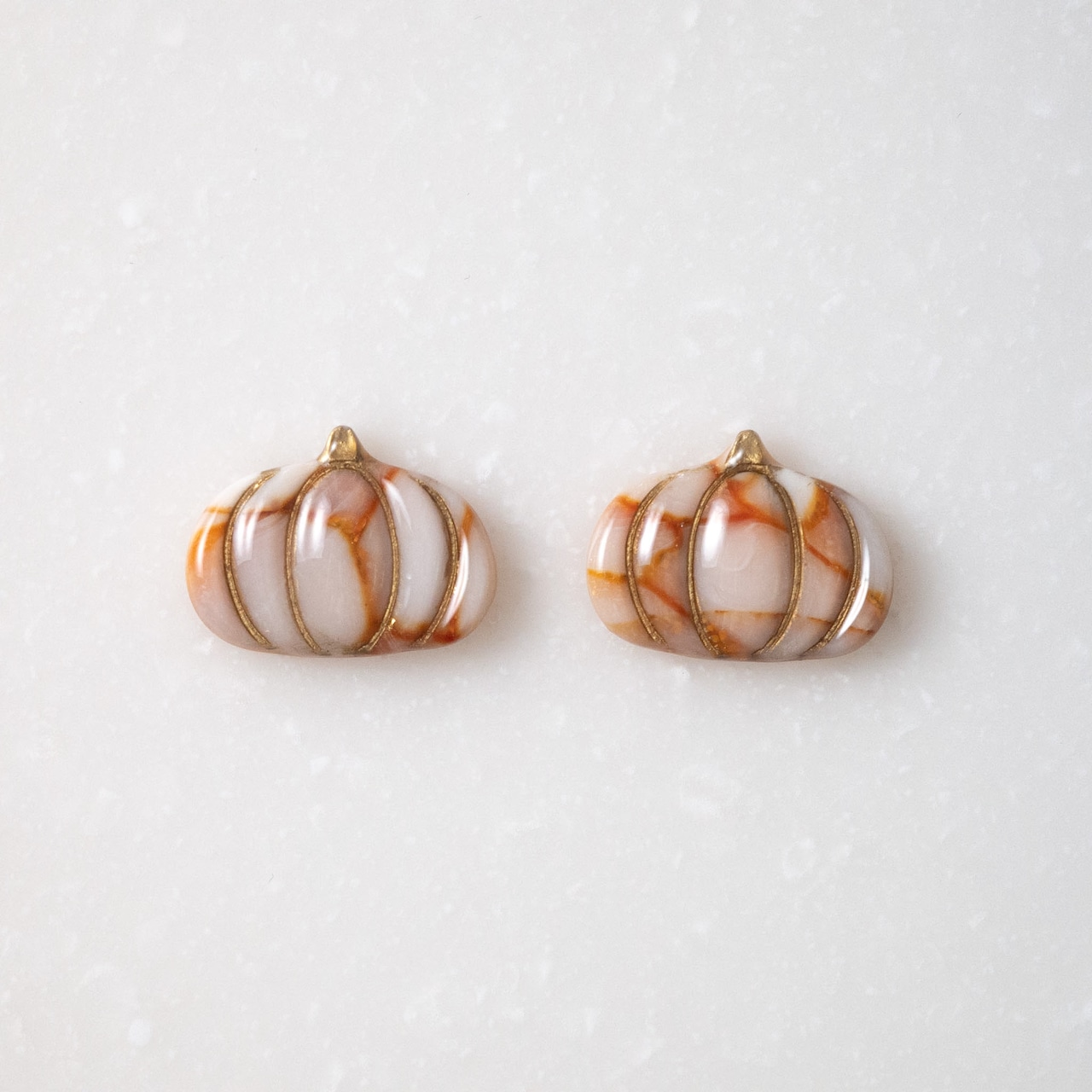 Tiny Pumpkins! : White terracotta