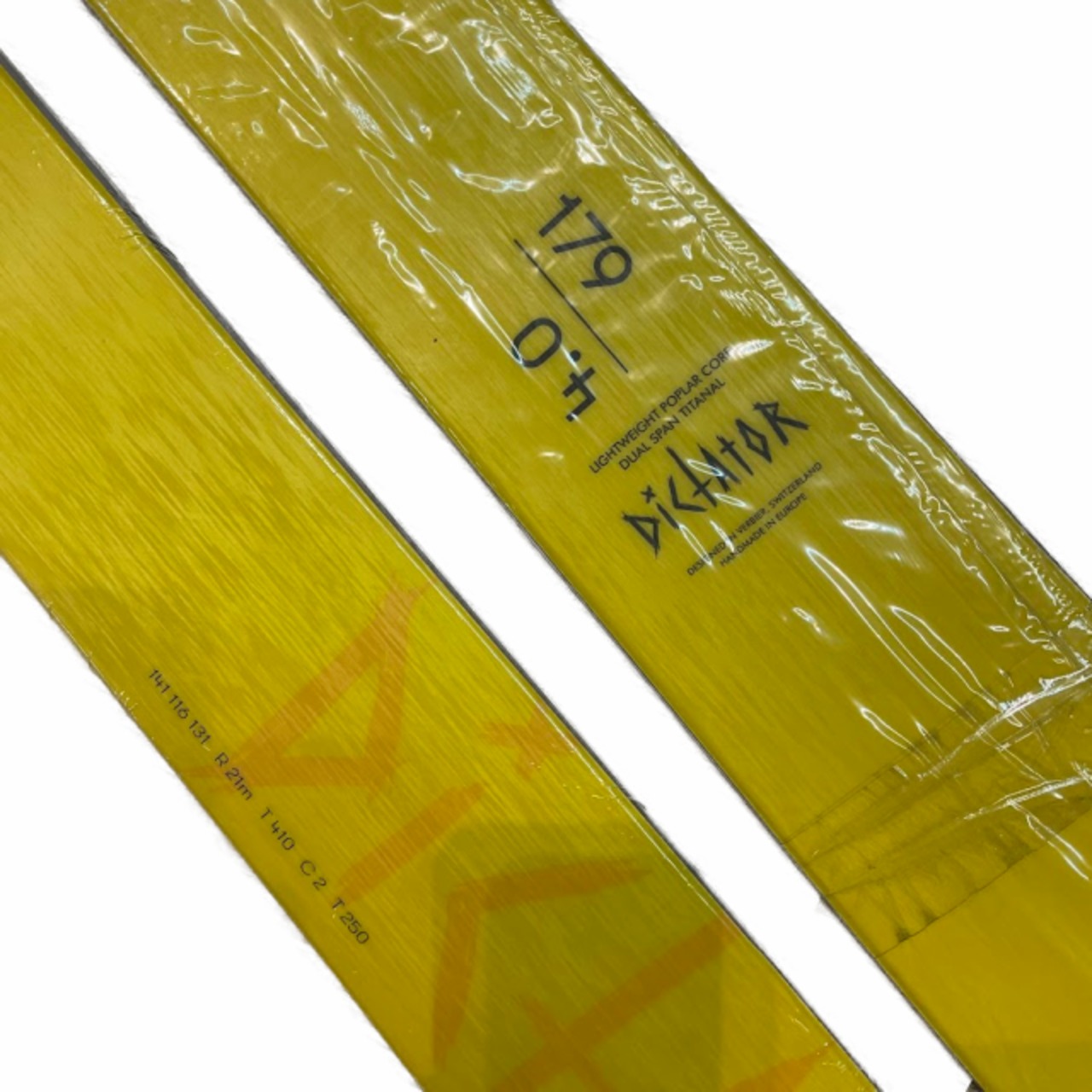 2021/22 FACTION DICTATOR 4.0 | FreeSkiShop BE FREE