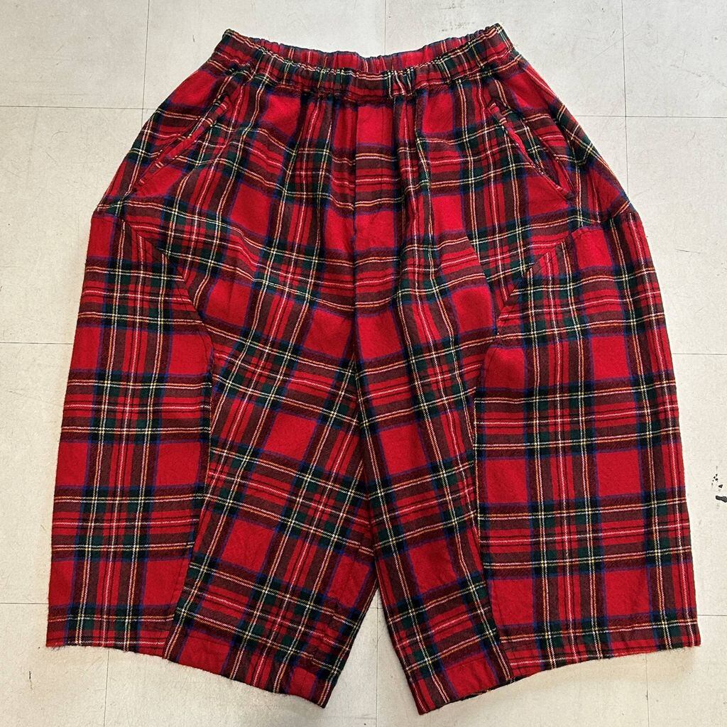 A15286コムデギャルソン 10aw タータンチェックカーブパンツ 赤M 変形 A15286コムデギャルソン 10aw タータンチェックカーブパンツ赤M 変形