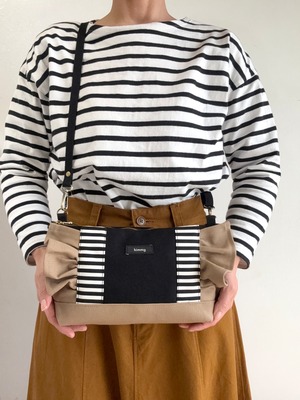 再販２回目・大人可愛いフリルショルダーバッグ・ベージュ・