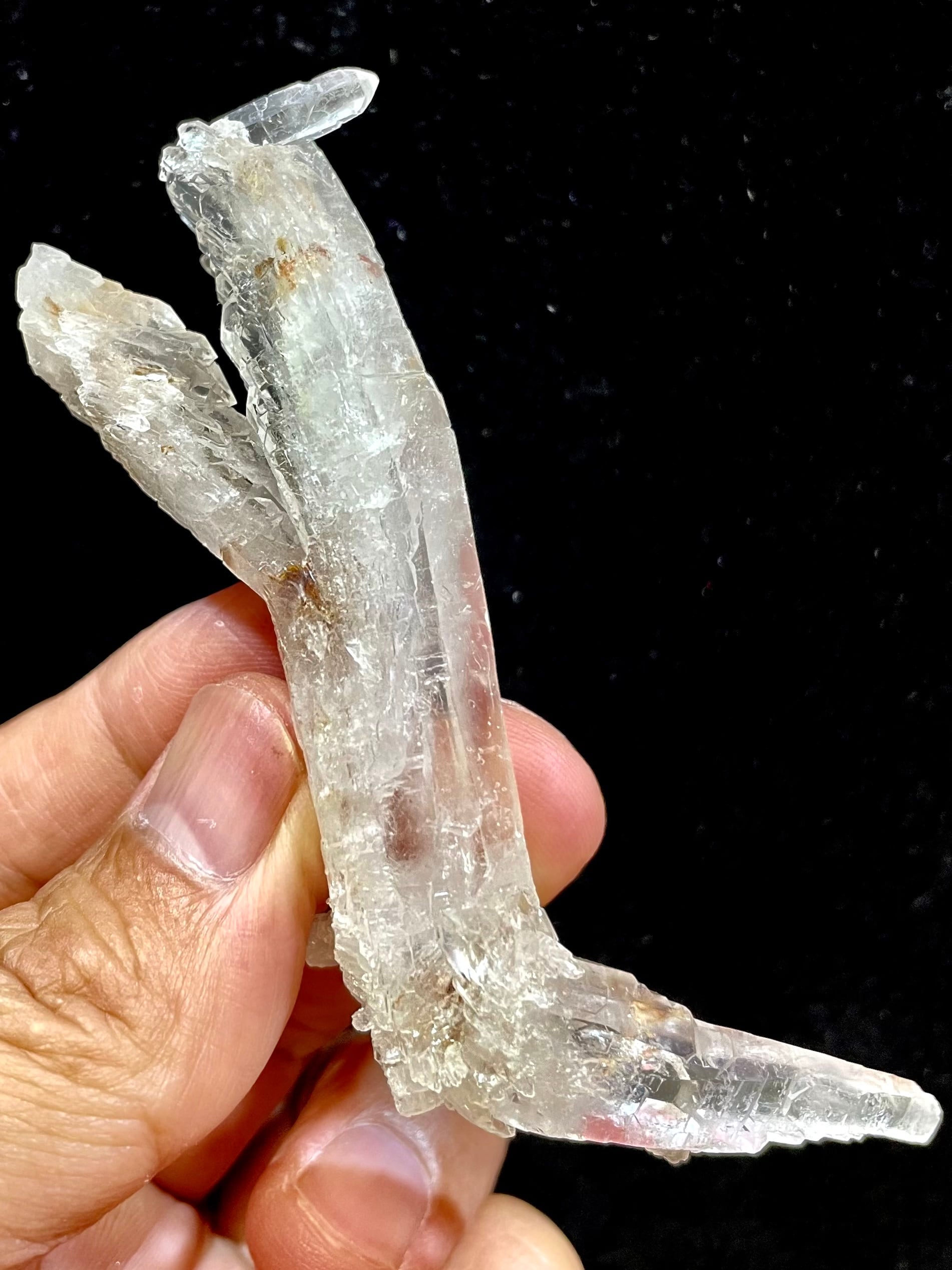 3) 珍品!「曲がり水晶」クラスター