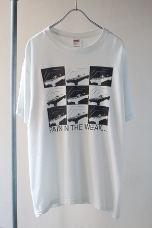 1990s turn table printed tee .