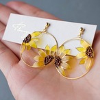 額縁の中の向日葵 | Sunflower Earrings