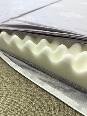 すや寝敷ふとん　バーゼ【三つ折り】【セミダブル】