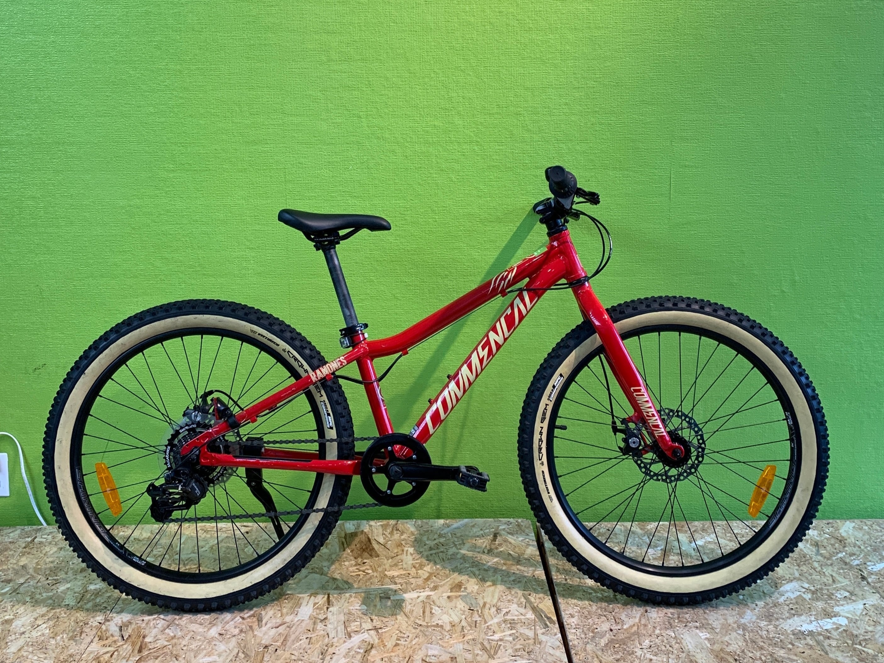 Commencal RAMONES 24+ 中古車 キッズ用本格的マウンテンバイク