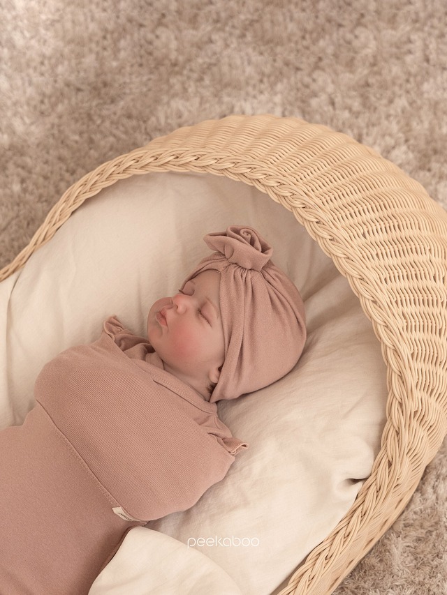 [peekaboo] laura newborn set