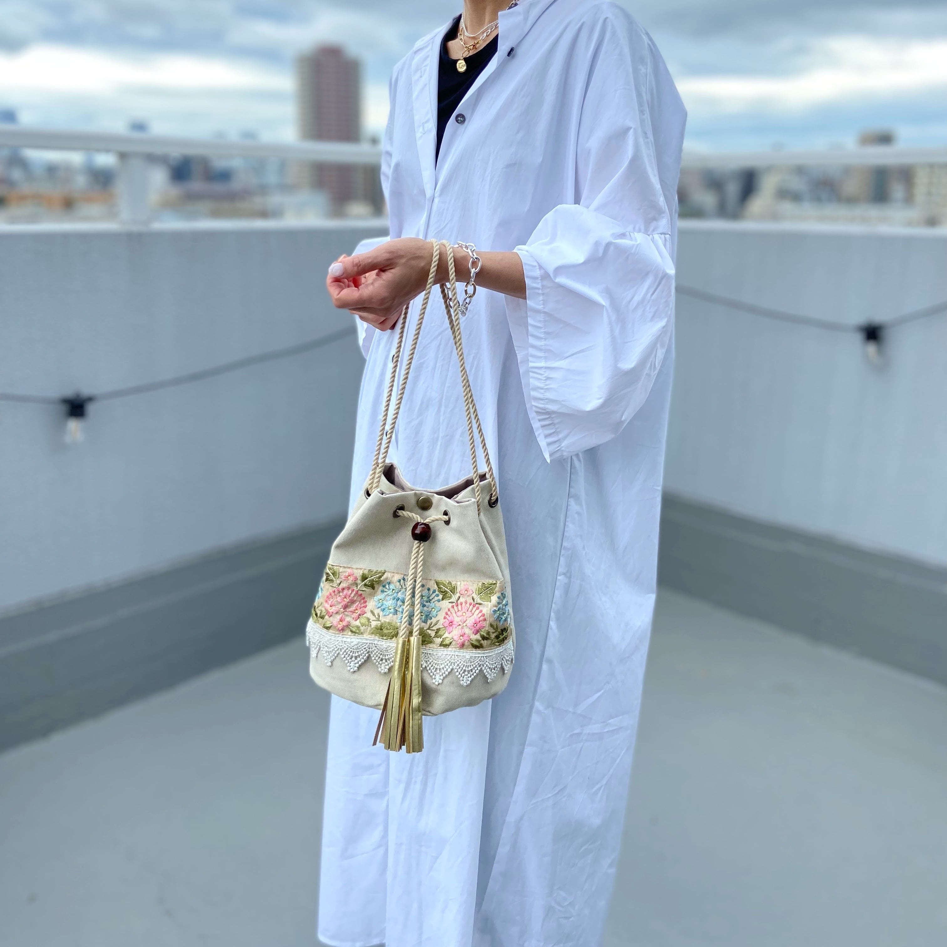 インド刺繍リボン バック ポーチ ポシェット ショルダーバック 巾着 