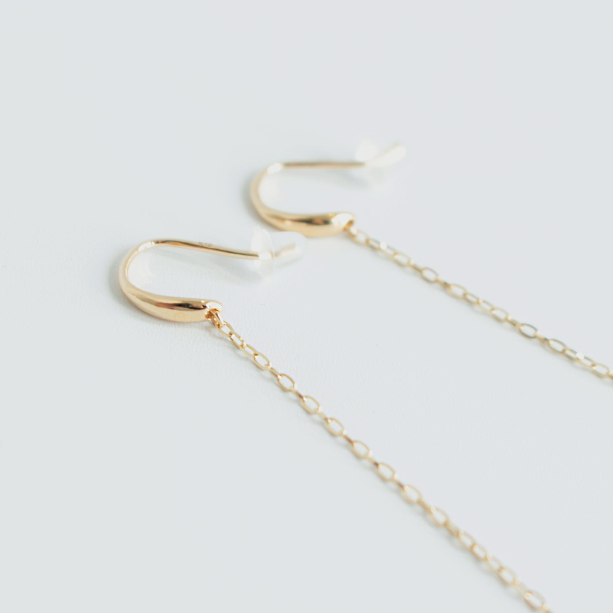 R*読様 k10 チェーン　ピアス K10 チェーン フック ピアス | Glory Chain Earring | SHIIHA | 公式