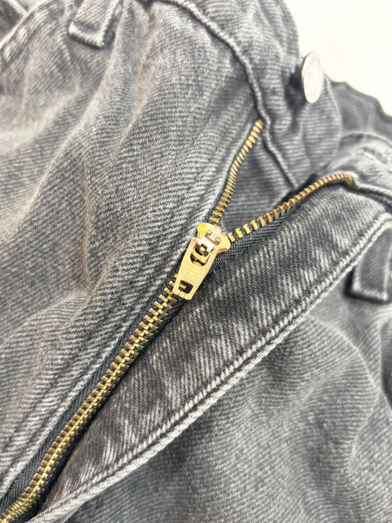 80s Levi’s 505 BLACK DENIM PANTS MADE IN USA Size W36L30→W35L29.5