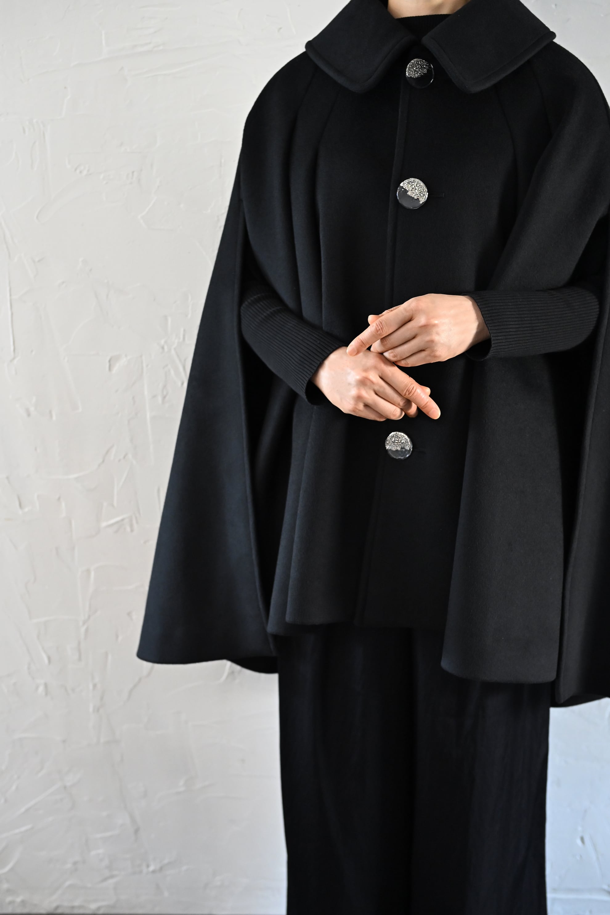 希少 80s ARCHIVE リブカフスウールオーバーコート 黒の衝撃 初期 CAPE / BLACK（ケープ / ブラック） | MASAHIRO OKUNO