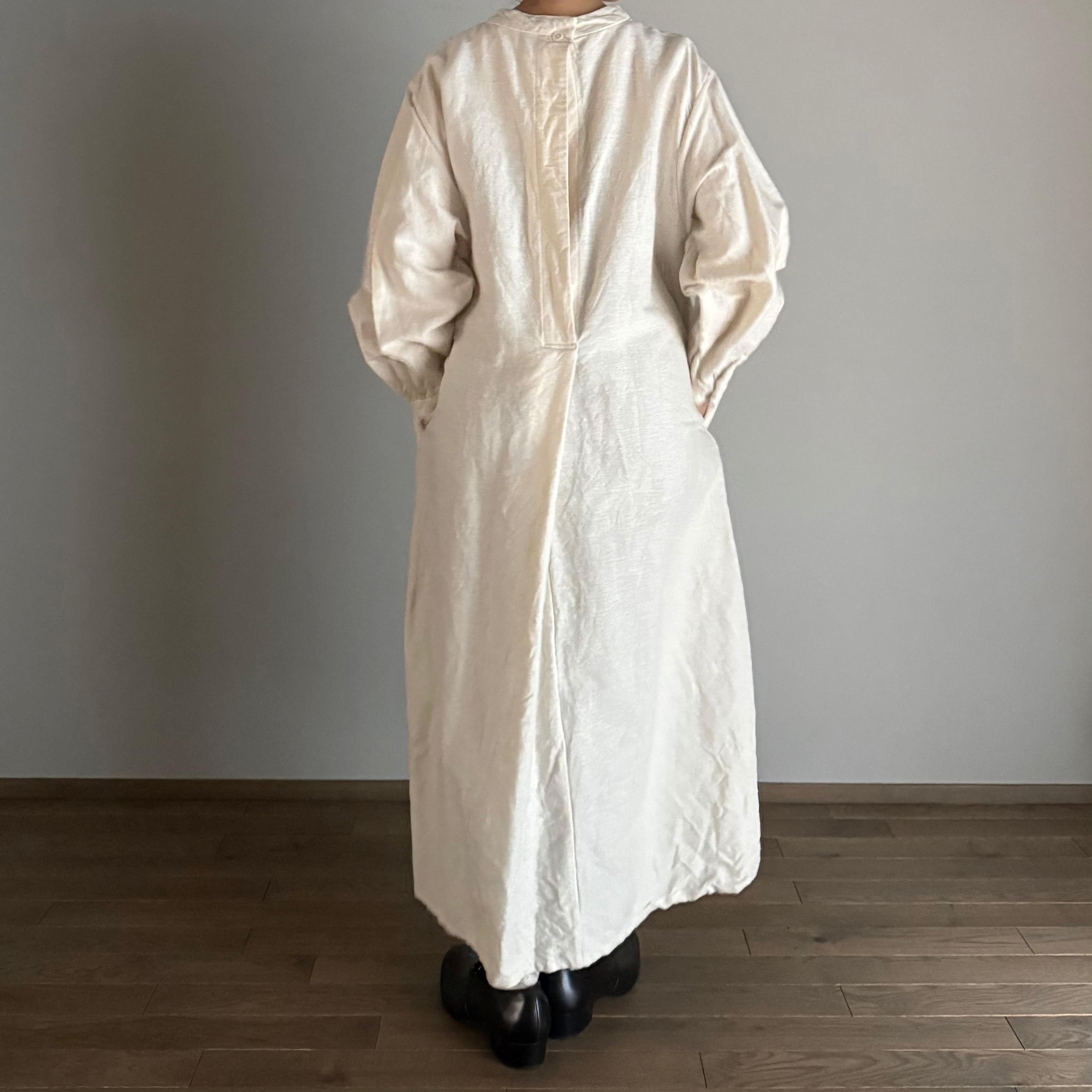 YAECA CANVAS DESIGN サージカルドレス ナチュラル　S YAECA CANVAS DESIGN サージカル ドレス, white – Navyblue