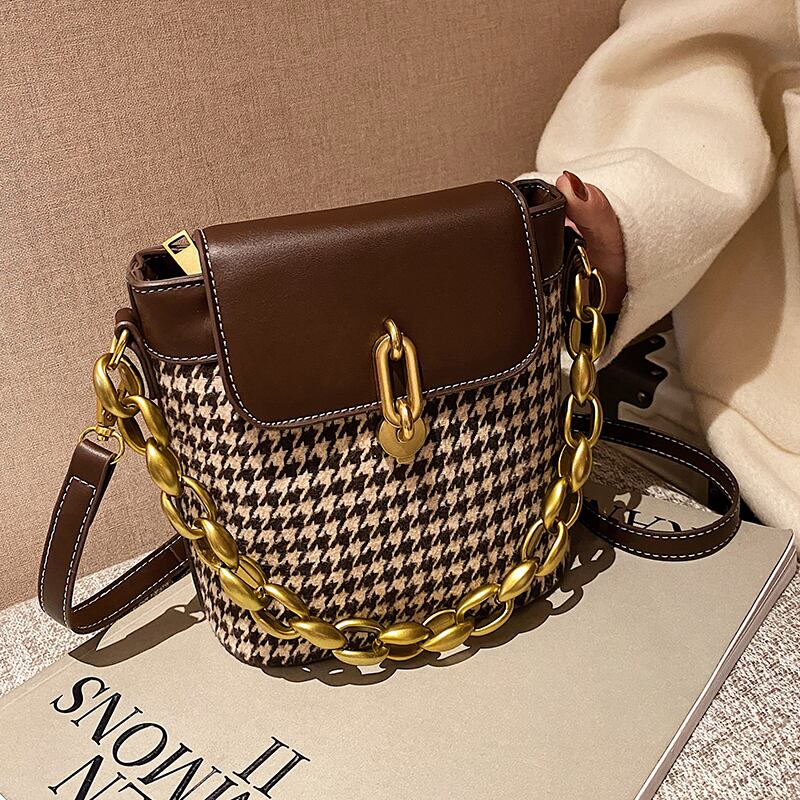 レッドオータムウィンターチェーン 秋物 冬物 メッセンジャーバッグ Tiancai_Wing_Bag59385538451