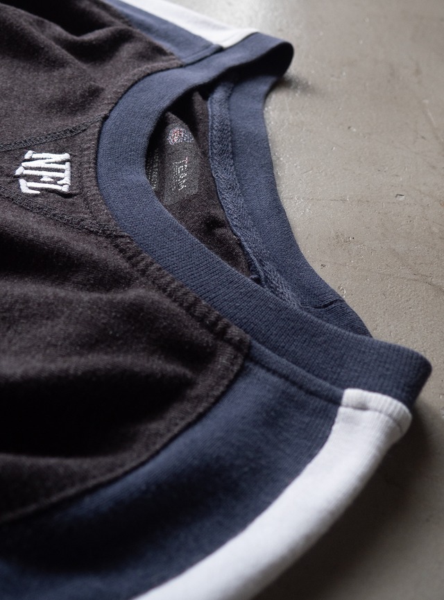 "NFL TEAM APPAREL" used Chicago Bears t-shirt