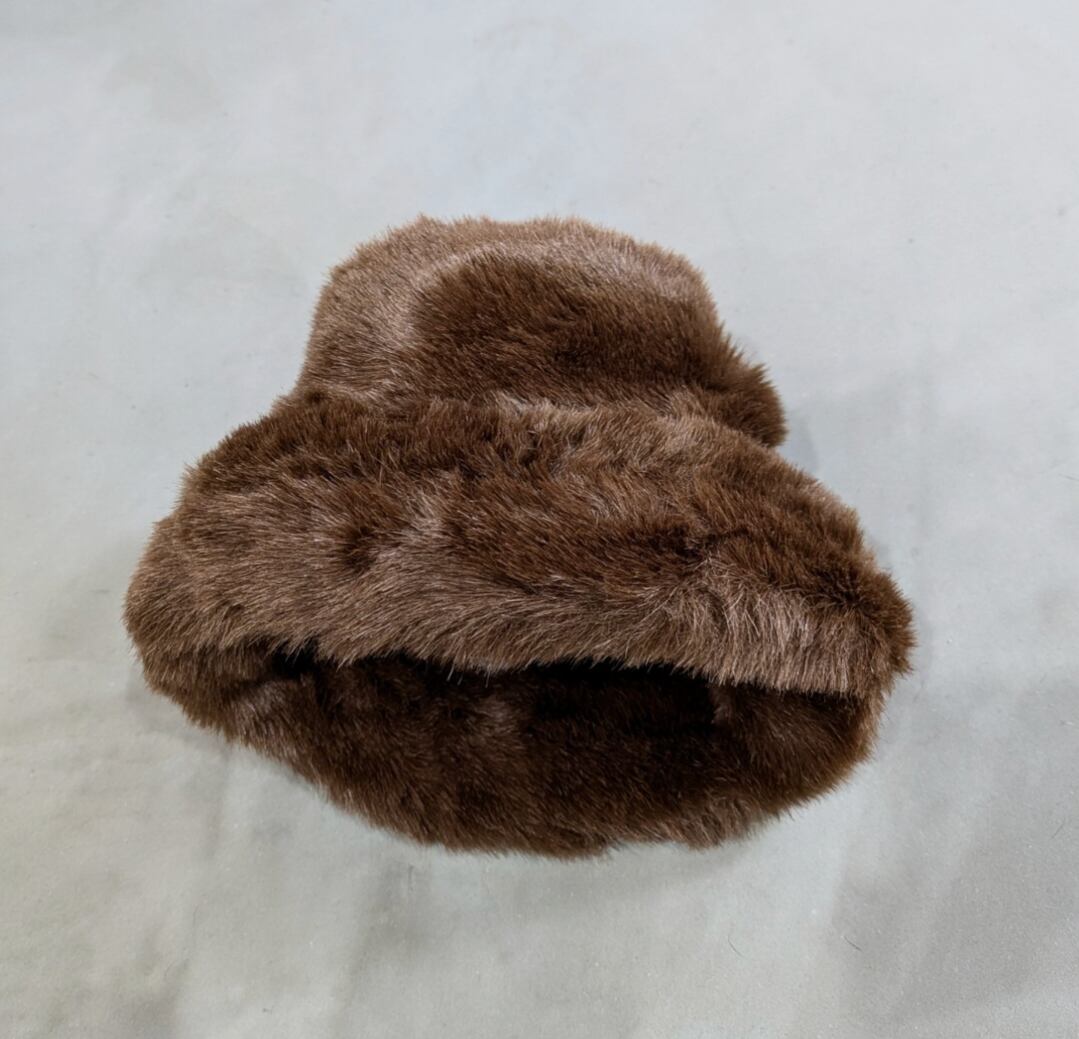 ben berger fur bucket hat 小岩店