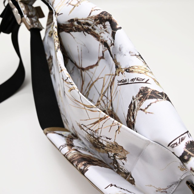 SS-Messenger bag (Forest Snow)　初回限定キット