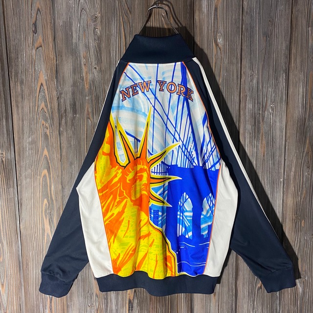 ［adidas］NY back design track jacket