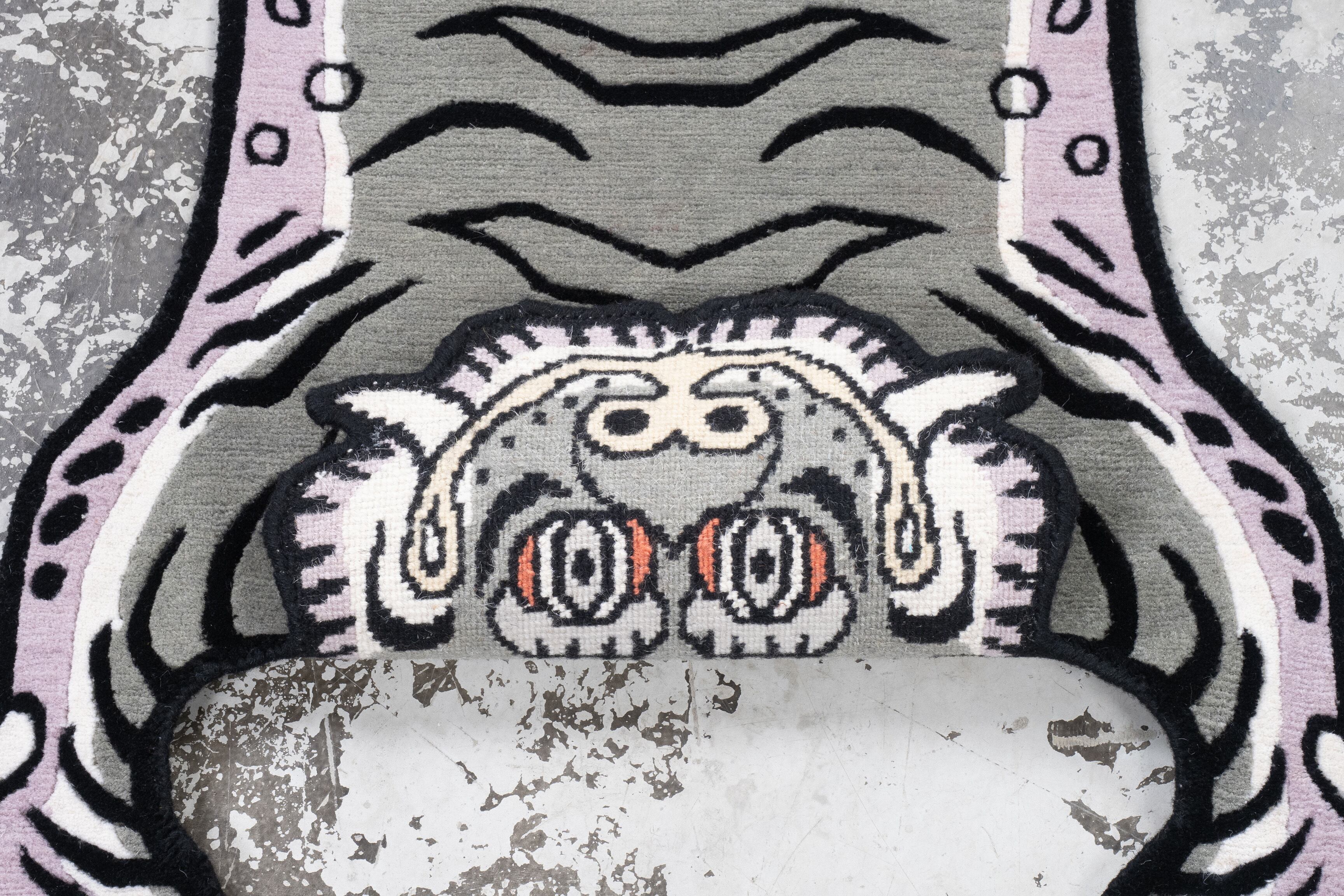 チベタンラグ　タイガーラグ　Ａ 楽天市場】Lサイズ Tibetan Tiger Rug チベタンタイガーラグL W90×D160
