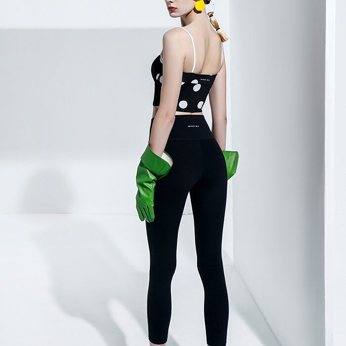 ドット柄チューブストラップブラトップス 61807 | ヨガウェア