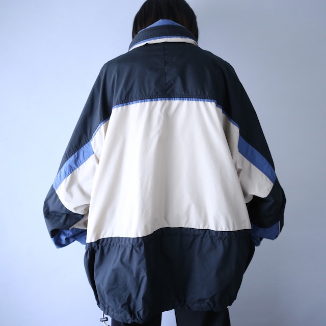 "Columbia" good coloring switching design XXL wide over silhouette mountain parka