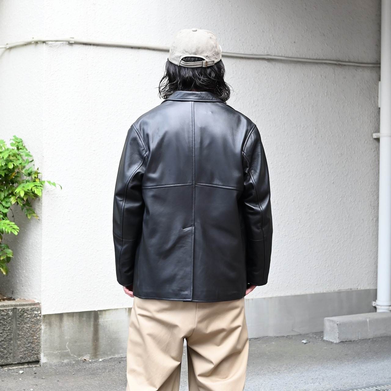 CCU(シーシーユー) レザー、YASHIKI(ヤシキ）ニットコーディネート