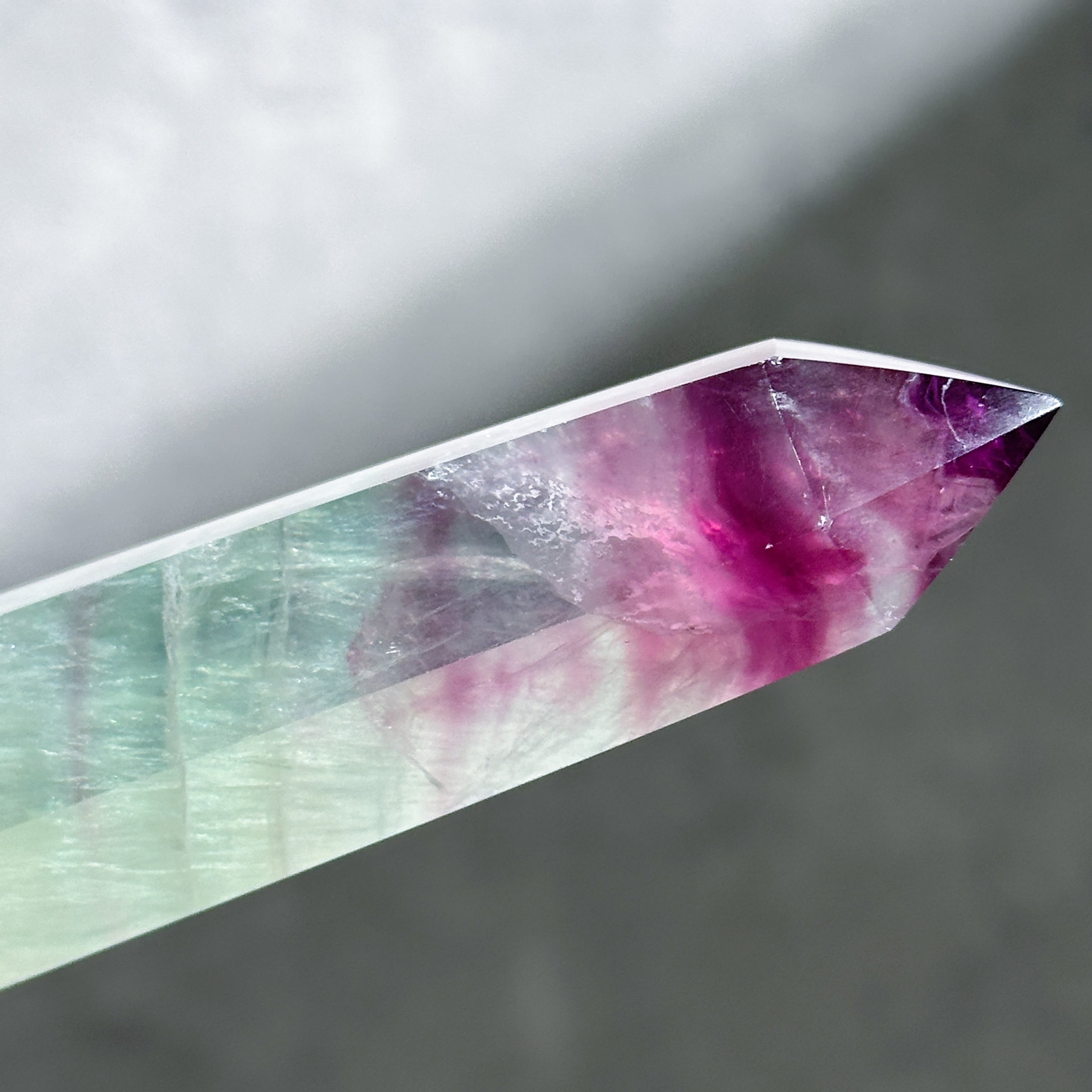 レインボーフローライト タワー23◇ Rainbow Fluorite ◇天然石・鉱物