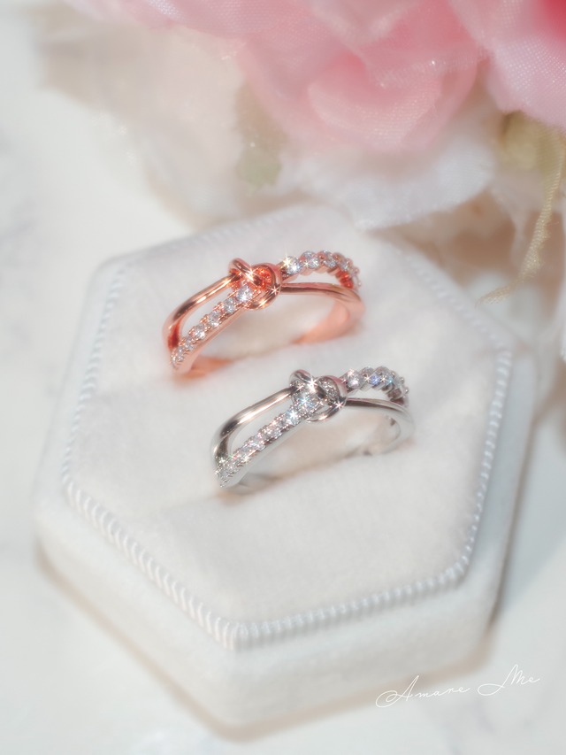Zirconia knot ring