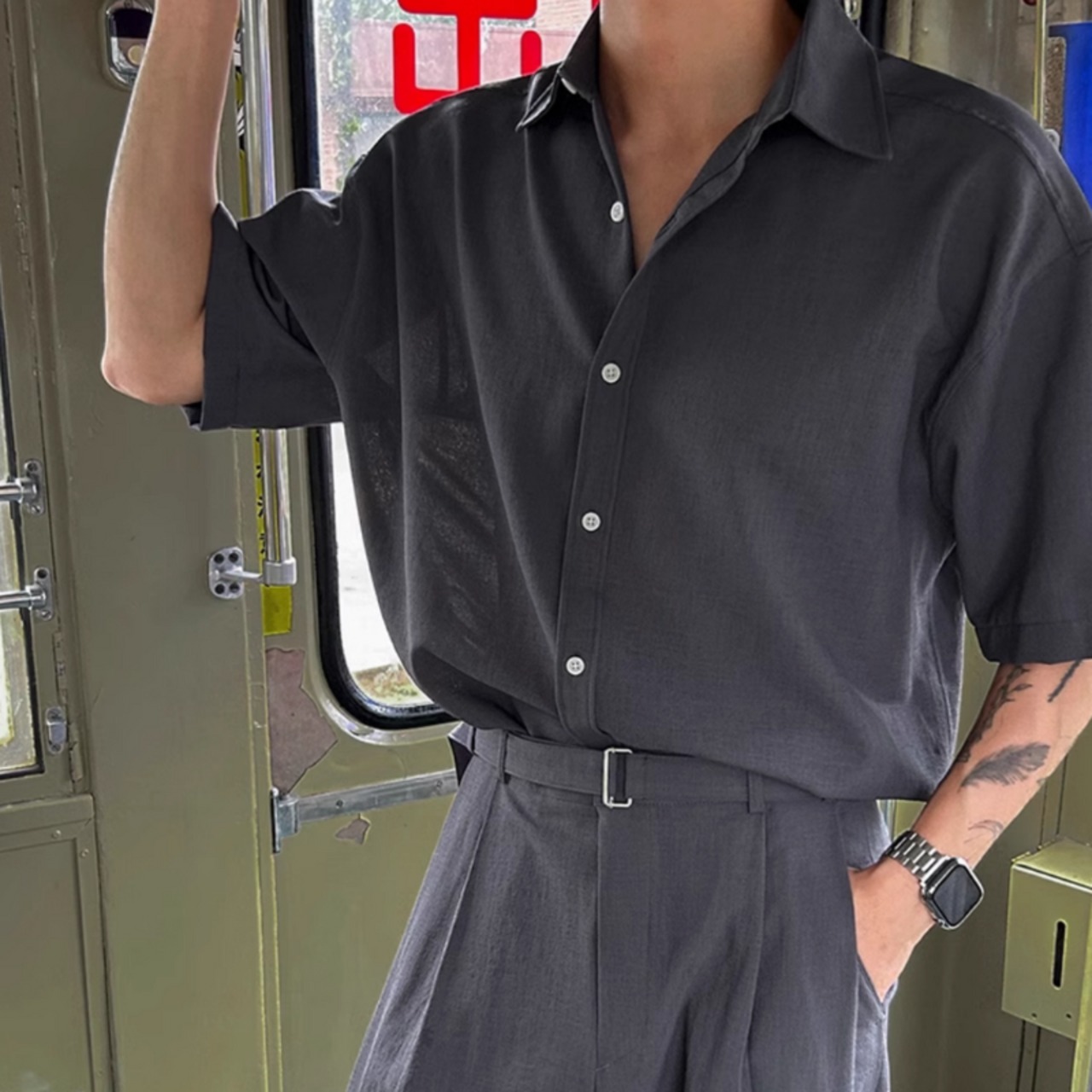 ルーズシンプルモダンシャツ（別売りでセットアップのパンツあり）　0600