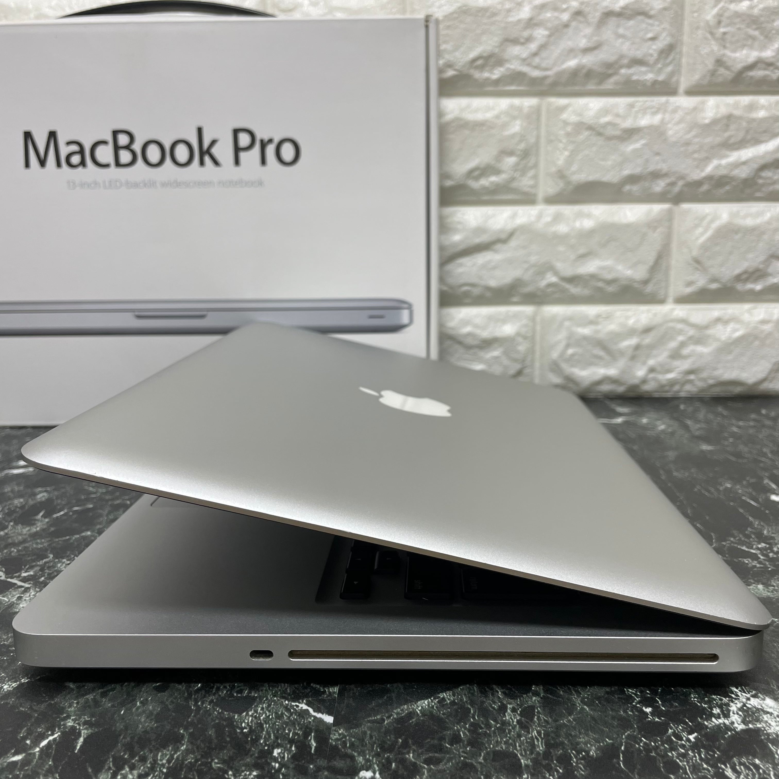 MacBook Pro 13インチ｜新品SSD240｜Mac&Win11｜新品バッテリー ...