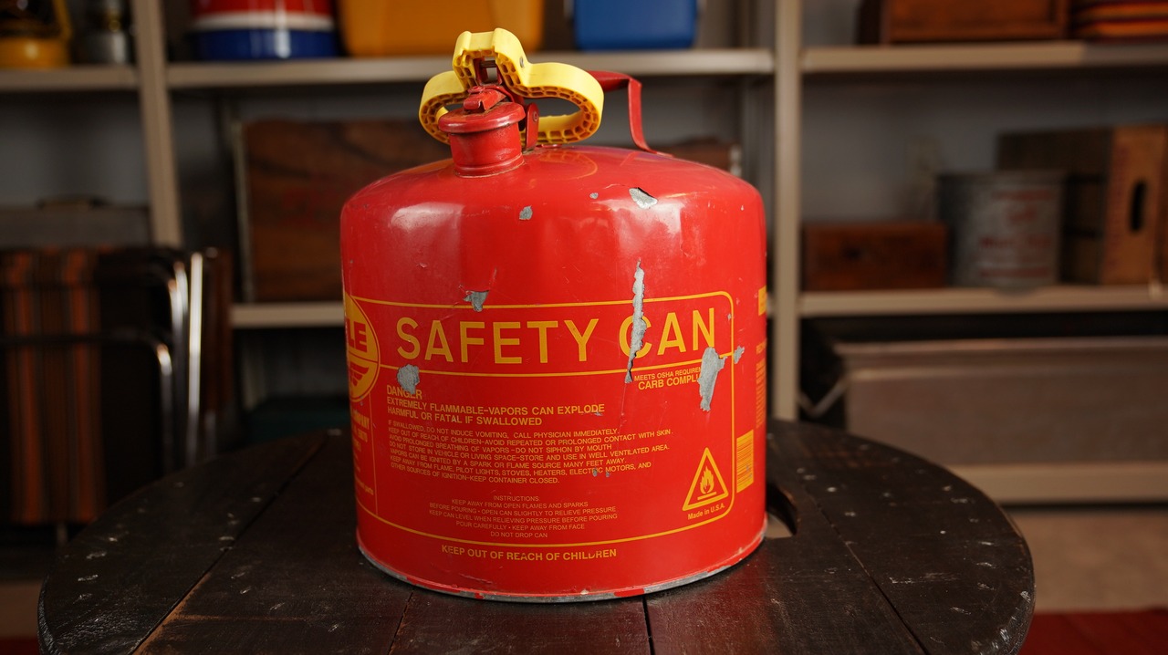 ビンテージ オイル缶 Eagle