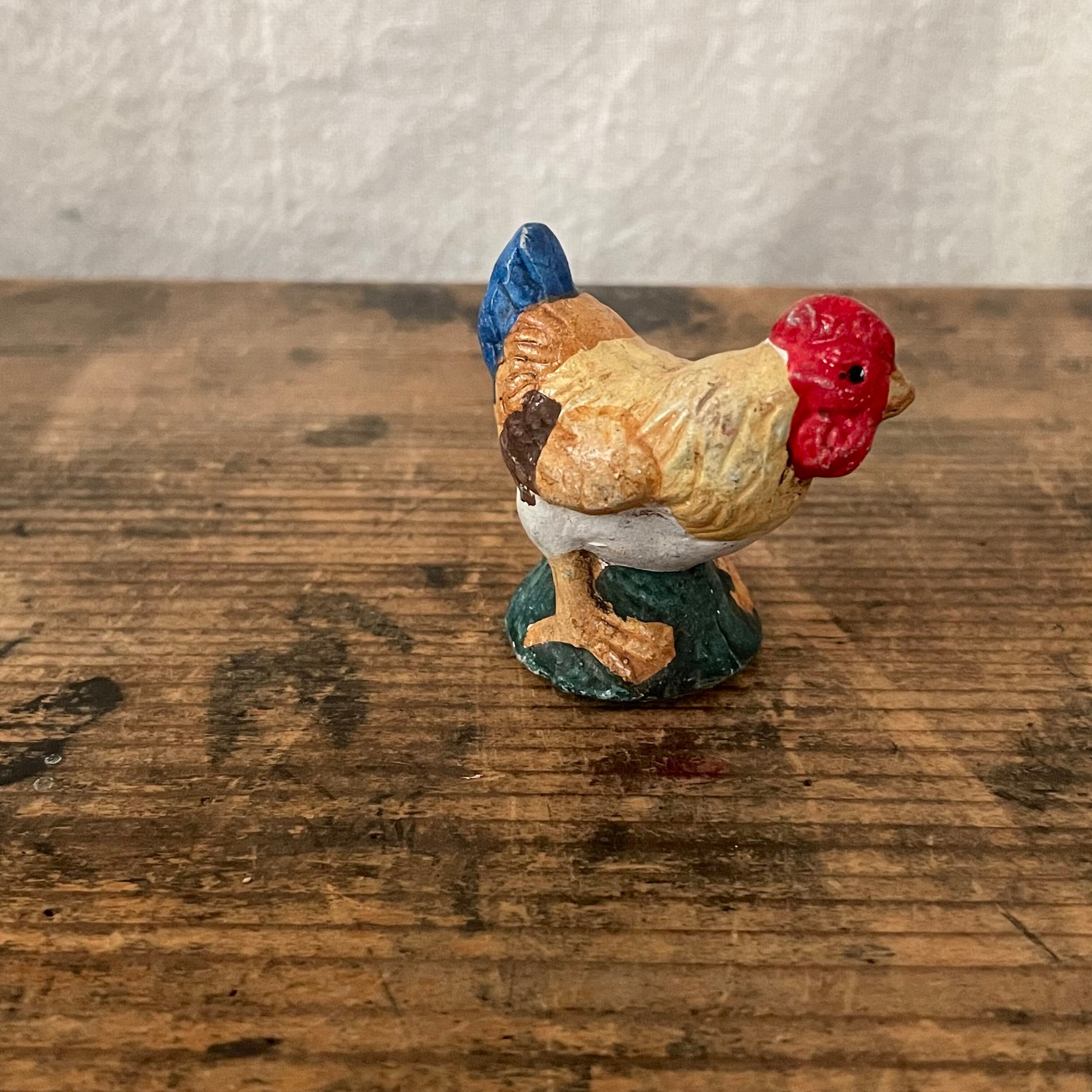 カラフルなニワトリ | tsuitachi craft&brocante