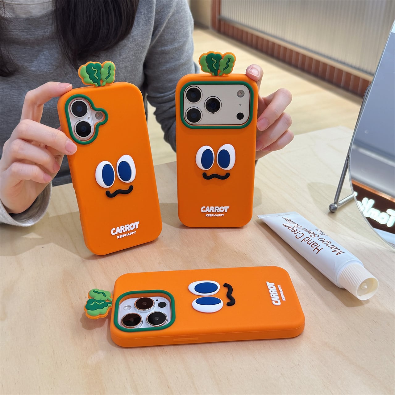 ニンジン iPhone 18 17 16 15 14 13 ケース 可愛い carrot シリコン