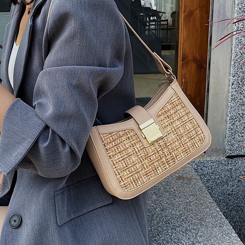 2020年夏の女性の小さなバッグの感覚人気の新しい流行のファッションワンショルダー脇の下バッグネットレッドワイルドイン 手作りハンドバック5991830062