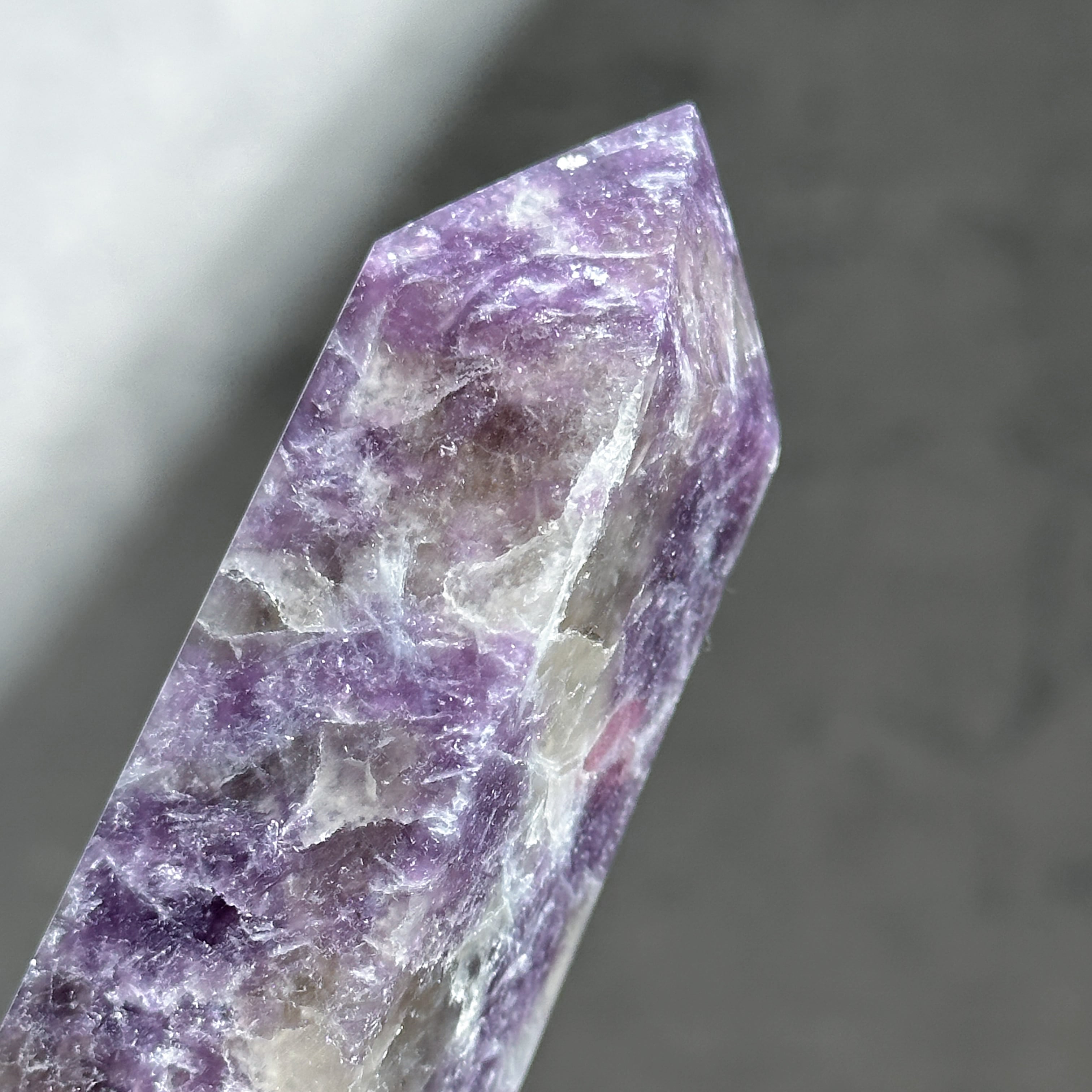 ユニコーンストーン タワー 85◇ Unicorn Stone ◇天然石・鉱物