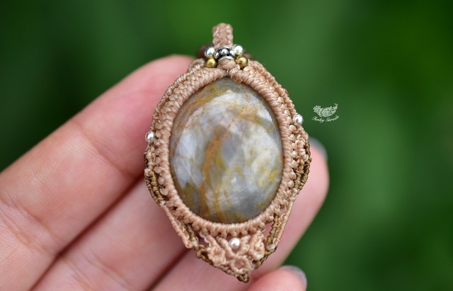 レア★高品質★ミックススターサファイア　マクラメペンダント839