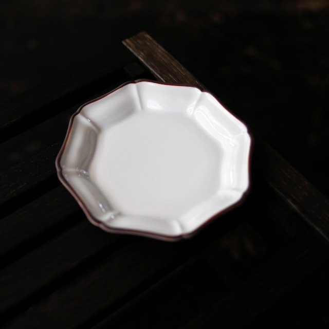 NOVEM - Kutani Pottery / モッコ皿 M  (made in Japan)