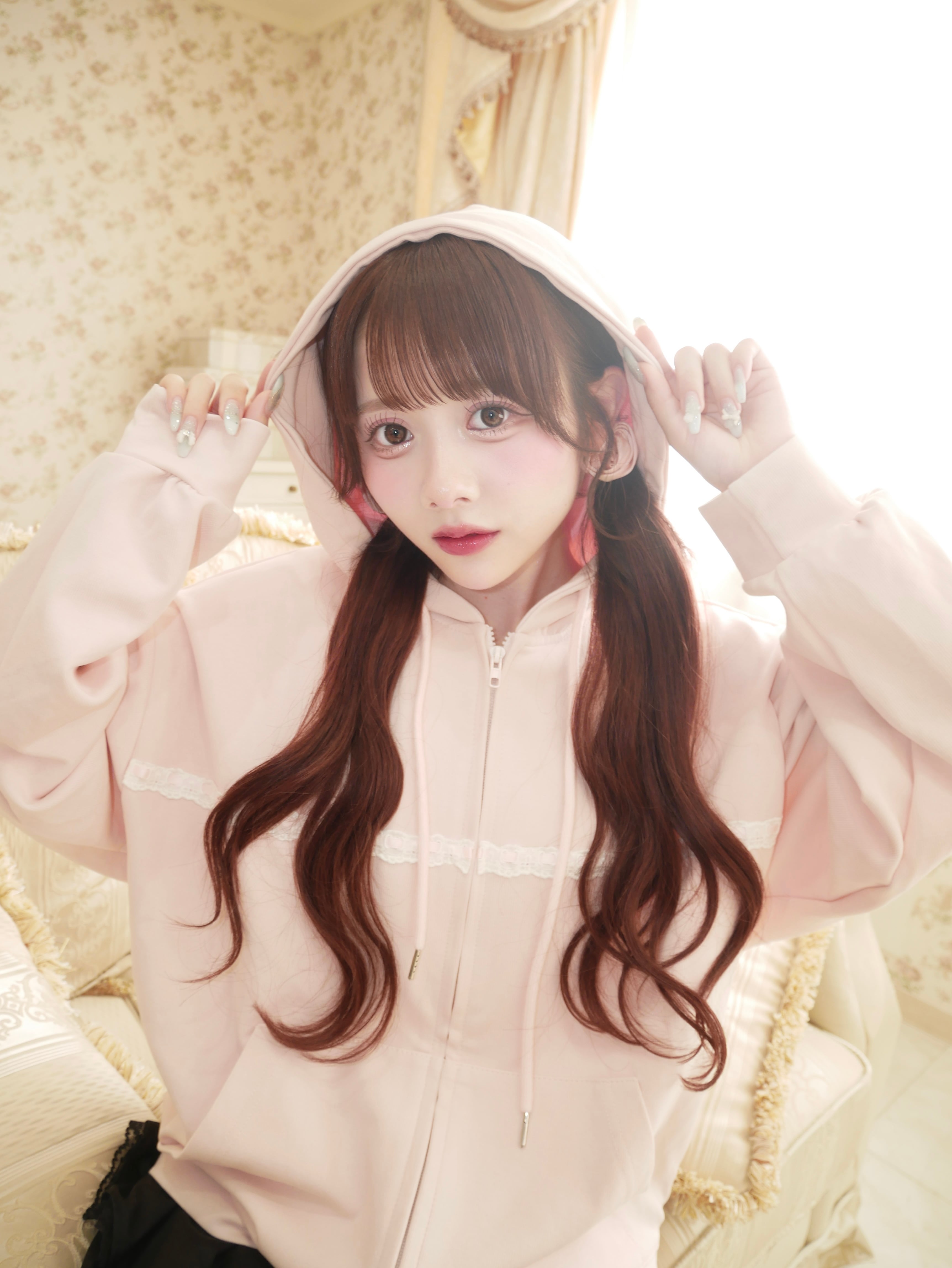 lace line zipper hoodie