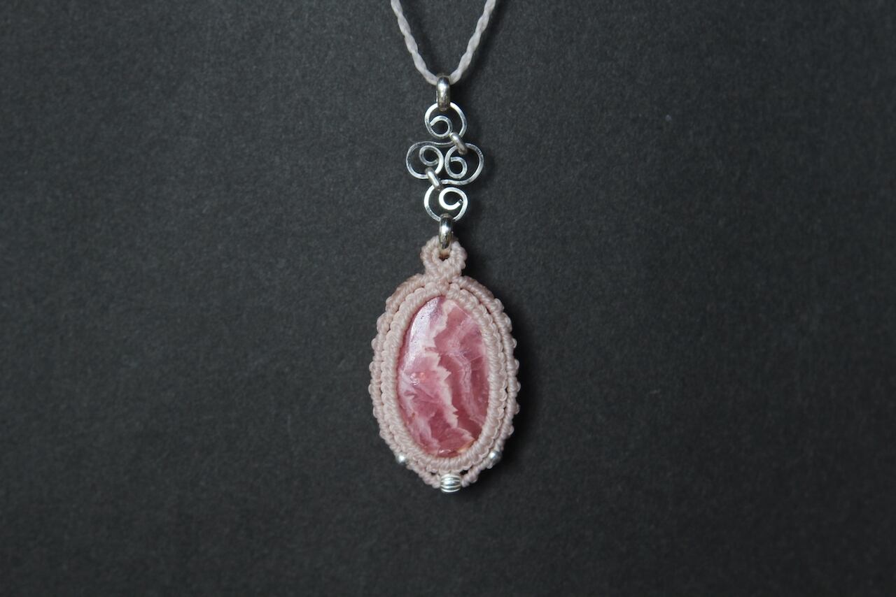 Rhodochrosite silver925 wirework micro macrame pendant