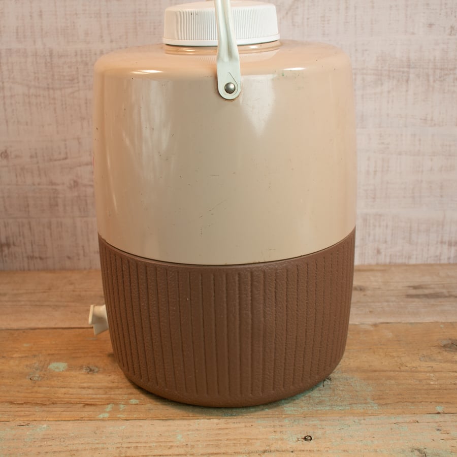 コールマン スノーライト ジャグ ビンテージ チョコパフェ