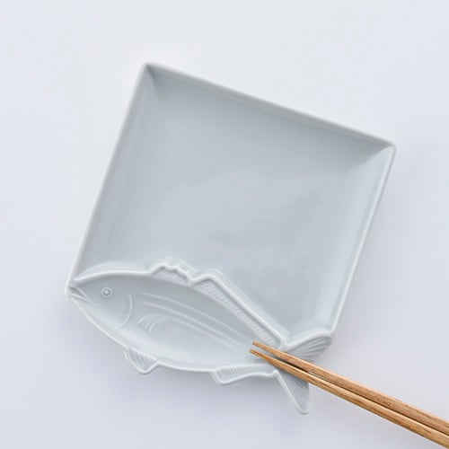 アジ グレー 魚皿【波佐見焼き】303346C502 | 波佐見焼ショップ